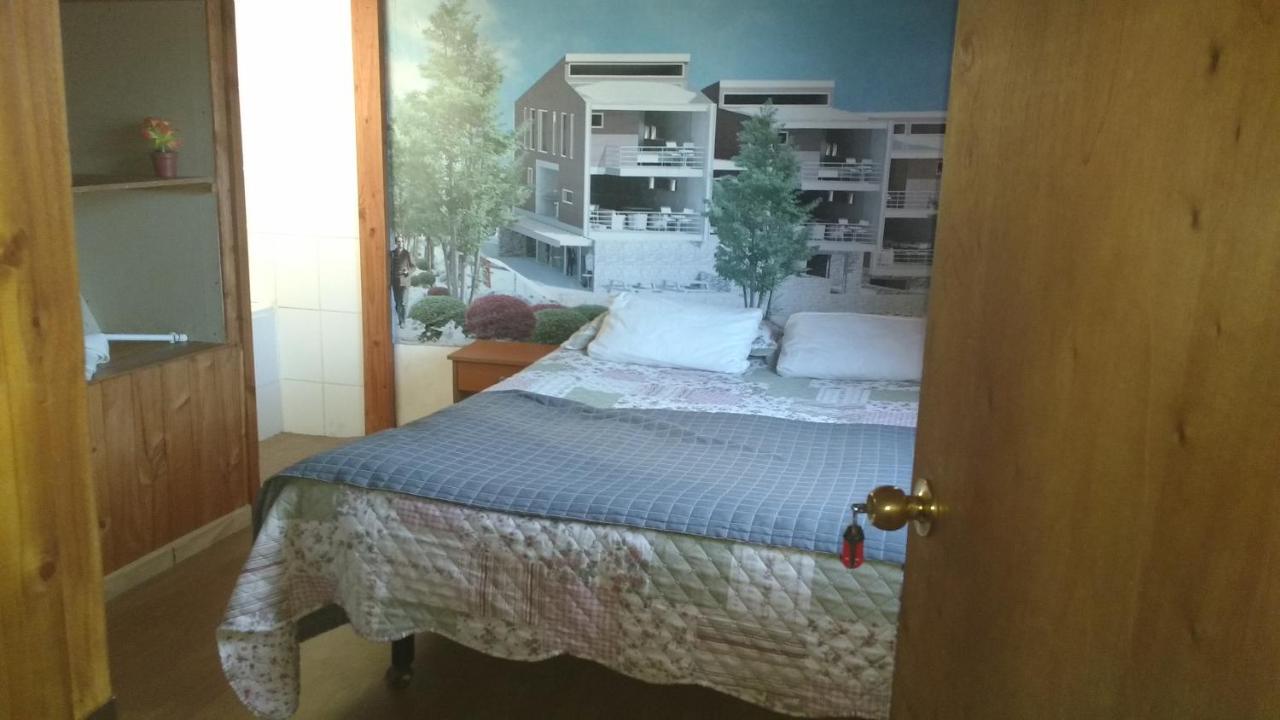 Hostal Maitahue Pucón Екстериор снимка