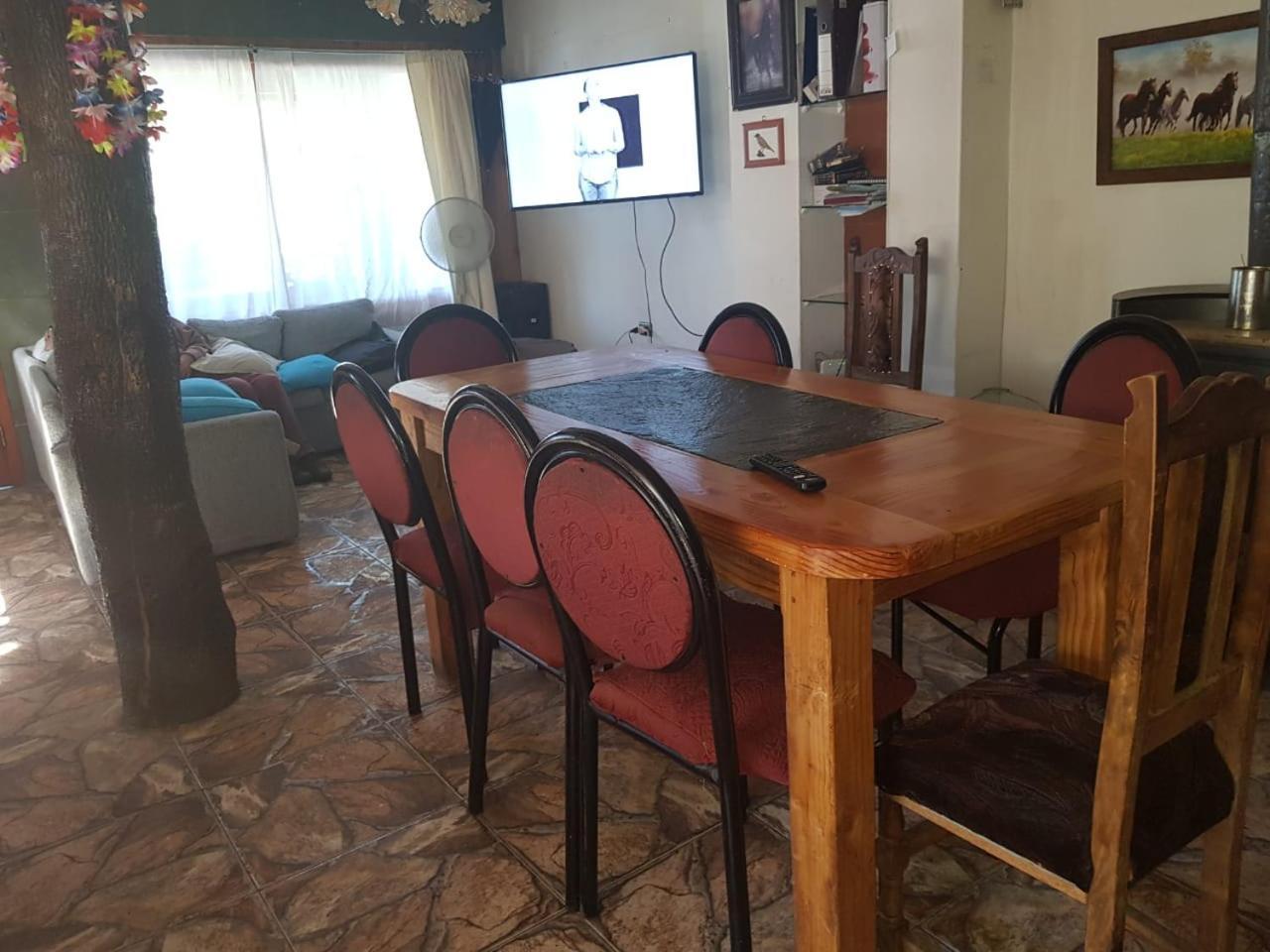 Hostal Maitahue Pucón Екстериор снимка