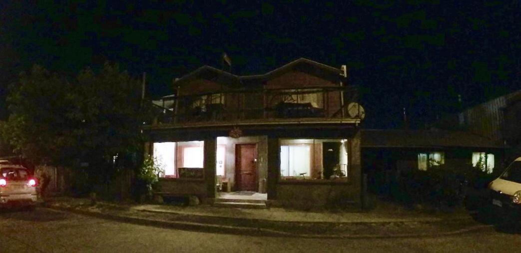 Hostal Maitahue Pucón Екстериор снимка